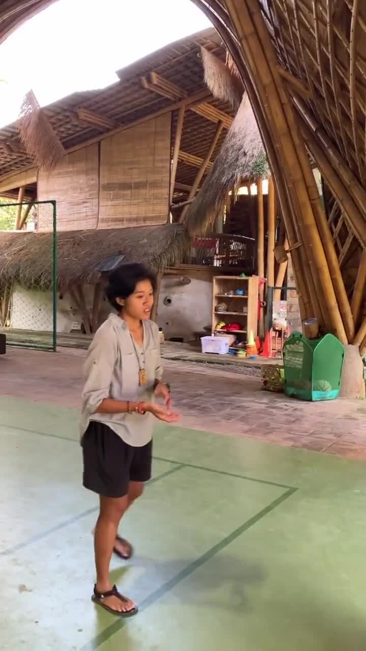 校舎内の様子（動画）